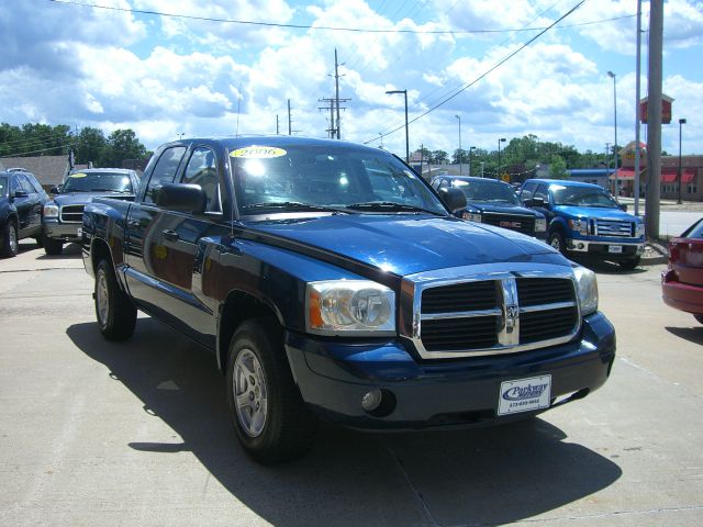 2006 Dodge Dakota Collection Rogue