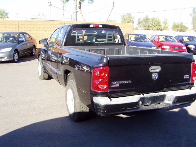 2006 Dodge Dakota SLT 4-door 4WD
