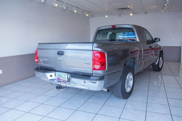 2006 Dodge Dakota SLT 4-door 4WD
