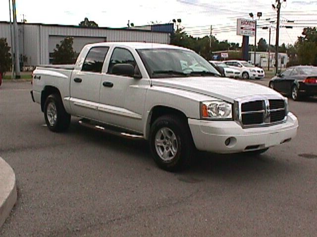 2006 Dodge Dakota Collection Rogue