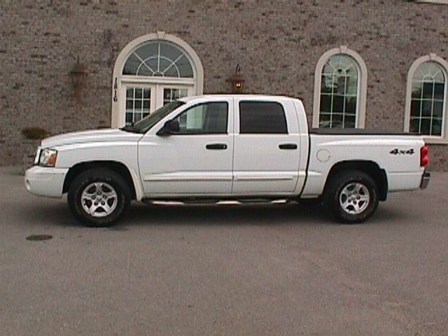 2006 Dodge Dakota Collection Rogue