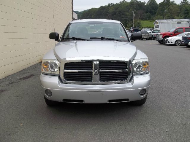 2006 Dodge Dakota Collection Rogue