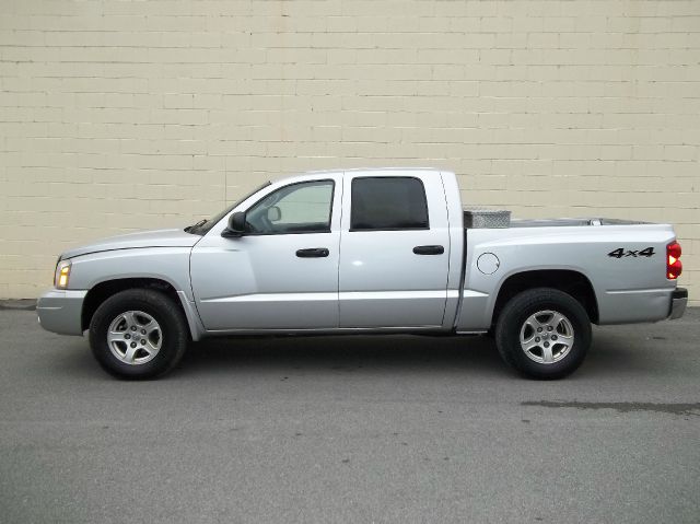 2006 Dodge Dakota Collection Rogue