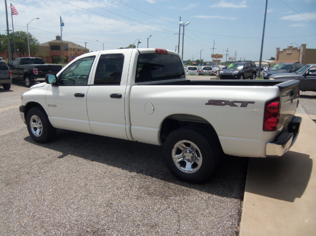 2007 Dodge Dakota LS ES