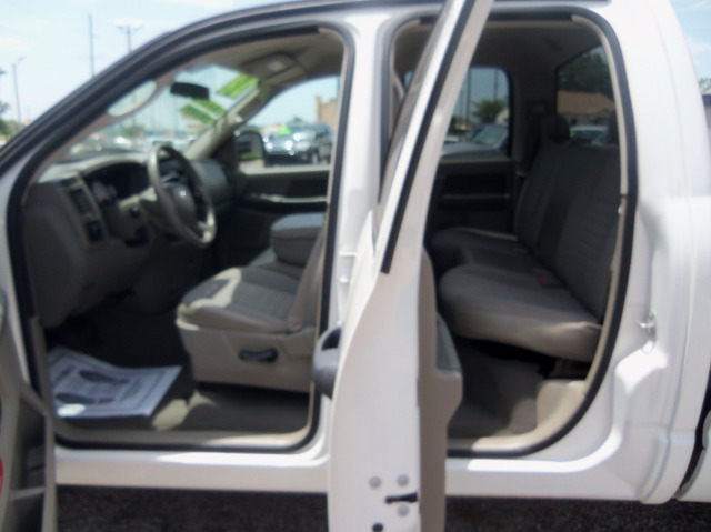 2007 Dodge Dakota LS ES