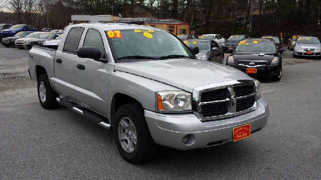 2007 Dodge Dakota Collection Rogue