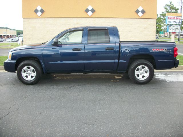 2007 Dodge Dakota Collection Rogue