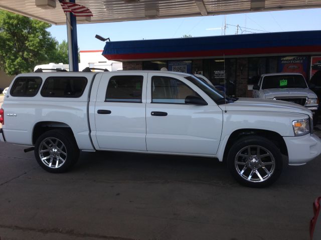 2010 Dodge Dakota Eddie Bauer 4X4 (marshalltown)