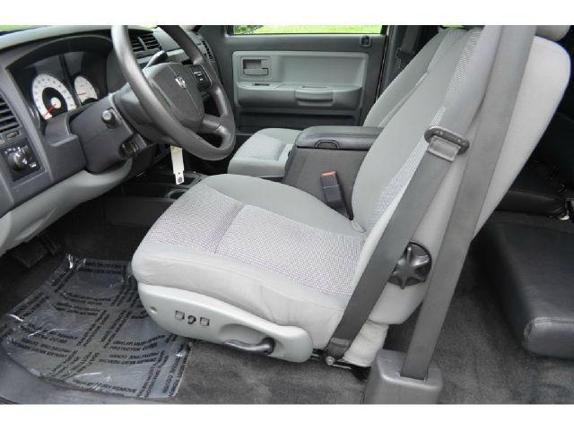 2011 Dodge Dakota Awdluxury W/3rd ROW