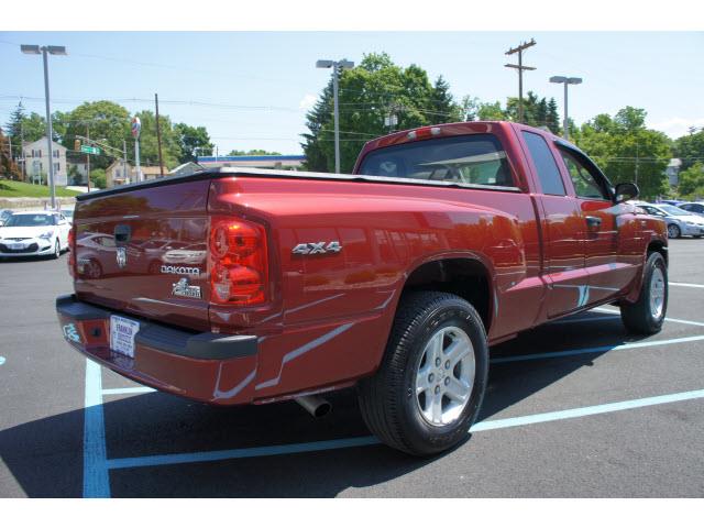 2011 Dodge Dakota Base Especial Edition