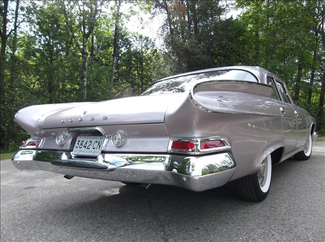 1961 Dodge Dart 4WD 4dr 4-cyl 4-spd AT (SE)