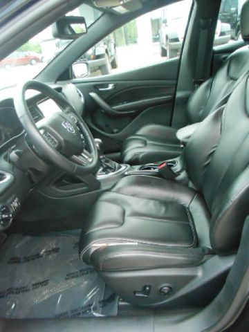 2013 Dodge Dart SLT 25