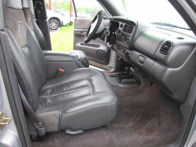 1999 Dodge Durango Ram 3500 Diesel 2-WD