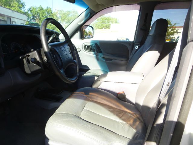1999 Dodge Durango Ram 3500 Diesel 2-WD