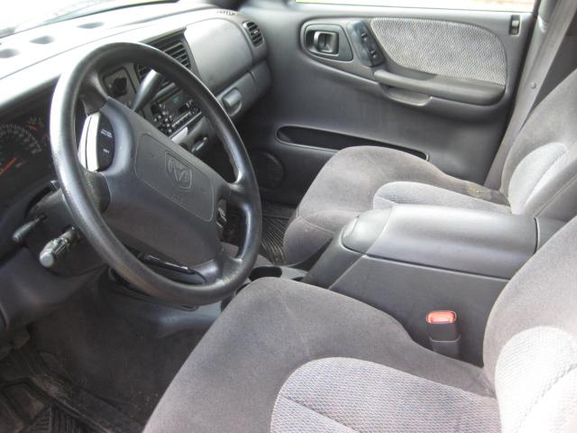 1999 Dodge Durango LE 7 Passenger