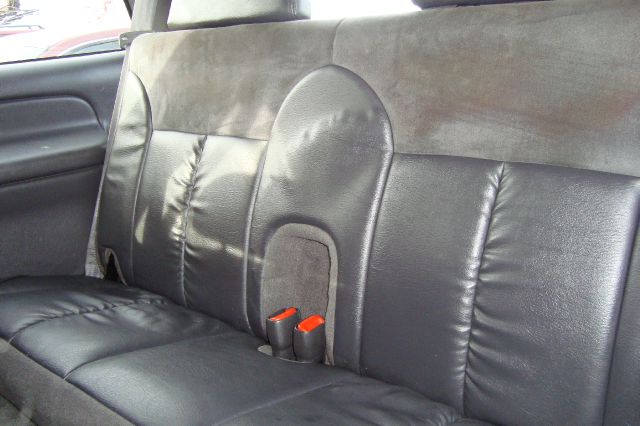 1999 Dodge Durango Ram 3500 Diesel 2-WD