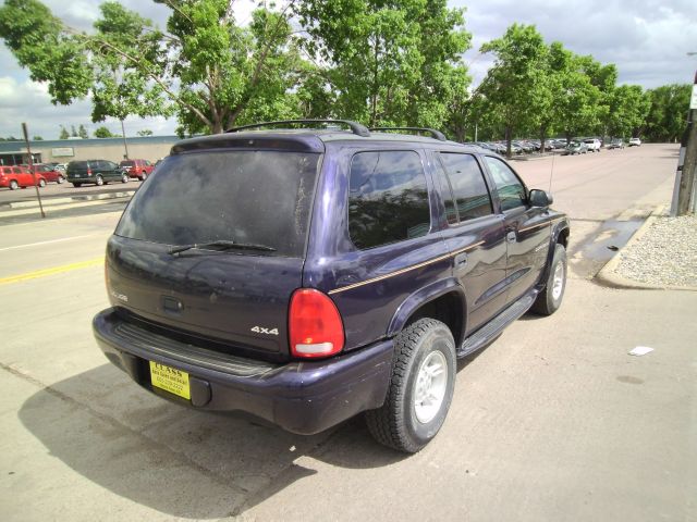 1999 Dodge Durango FWD Van