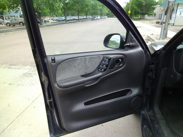 1999 Dodge Durango FWD Van