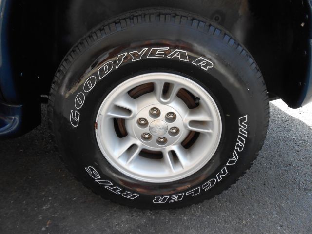 2000 Dodge Durango Ram 3500 Diesel 2-WD