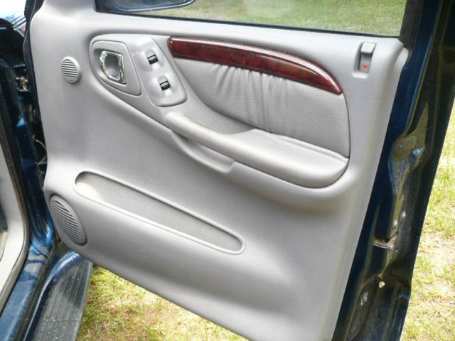 2000 Dodge Durango Ram 3500 Diesel 2-WD