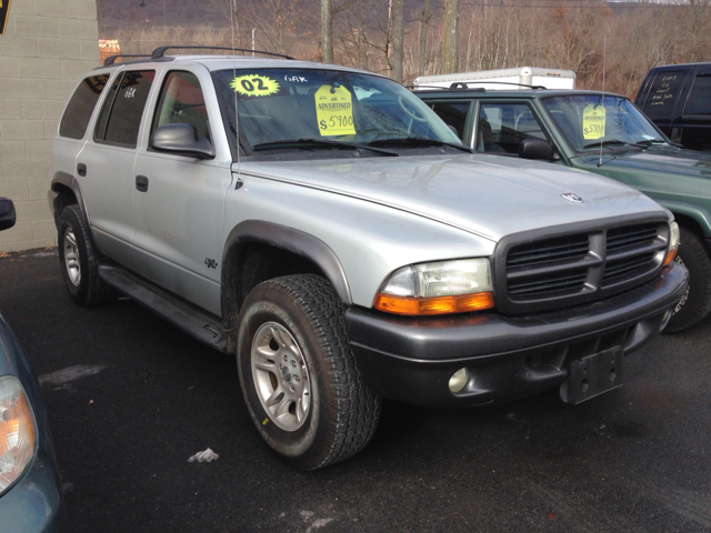 2002 Dodge Durango Wolfsburg Edition Sedan