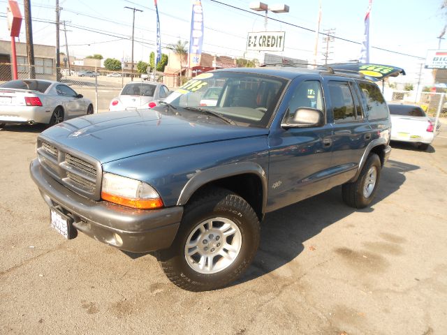 2002 Dodge Durango Wolfsburg Edition Sedan