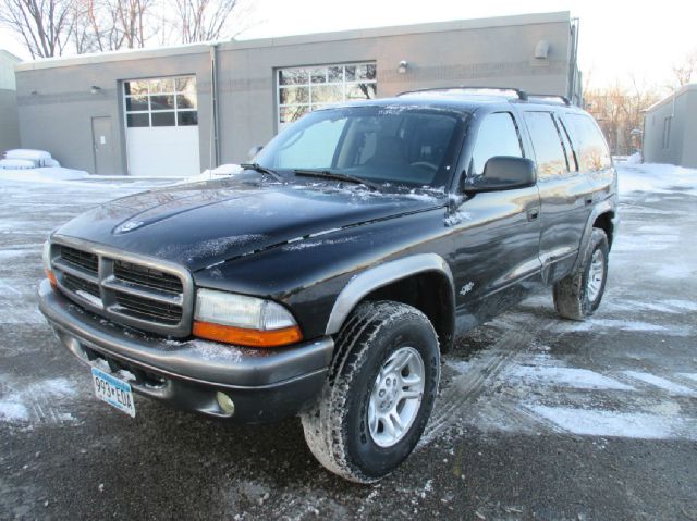 2002 Dodge Durango Wolfsburg Edition Sedan