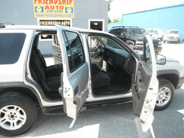 2003 Dodge Durango Wolfsburg Edition Sedan