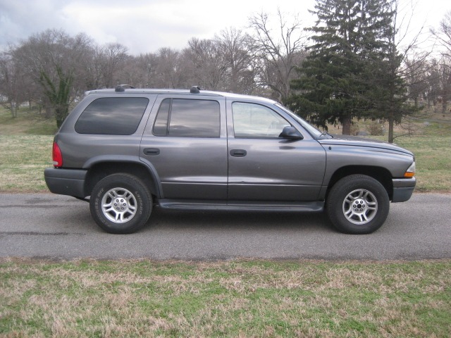 2003 Dodge Durango Wolfsburg Edition Sedan