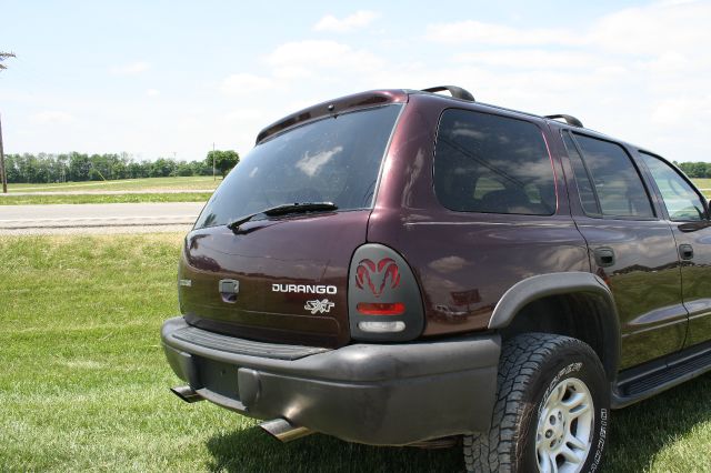 2003 Dodge Durango Wolfsburg Edition Sedan