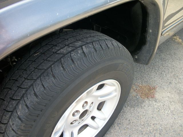 2003 Dodge Durango Wagon SE