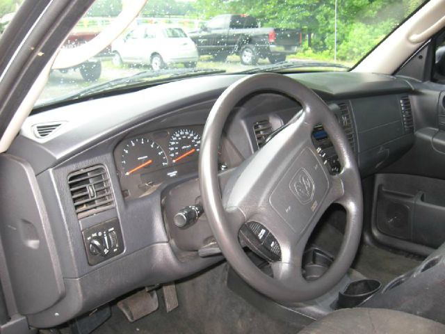 2003 Dodge Durango Wolfsburg Edition Sedan