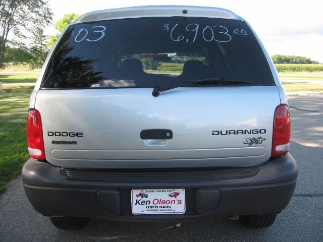 2003 Dodge Durango Wolfsburg Edition Sedan