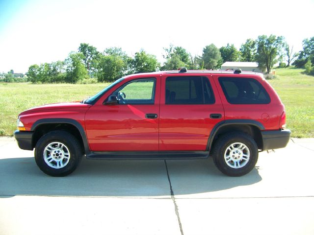 2003 Dodge Durango Wolfsburg Edition Sedan