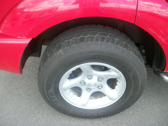 2004 Dodge Durango Wagon SE