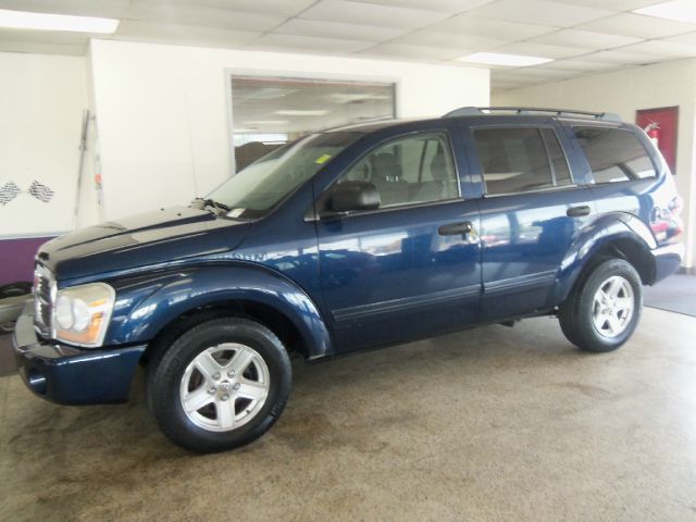 2004 Dodge Durango 2WD Crew Cab LT W/1lt