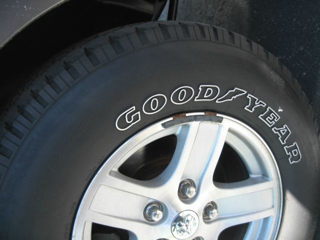 2004 Dodge Durango Super