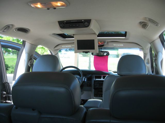 2004 Dodge Durango Super