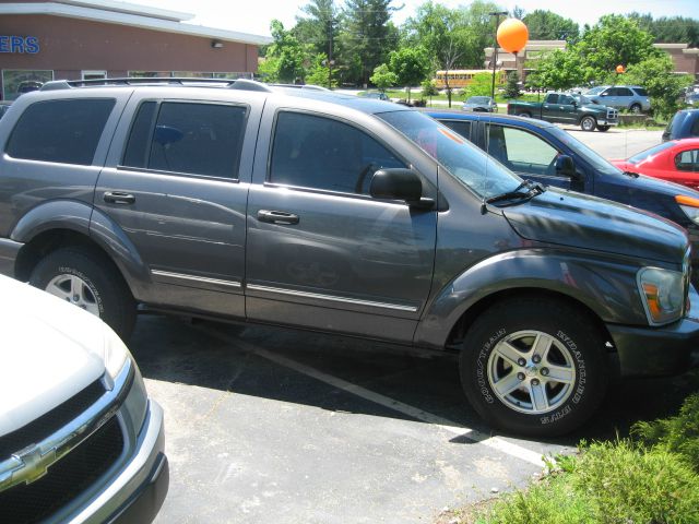 2004 Dodge Durango Super