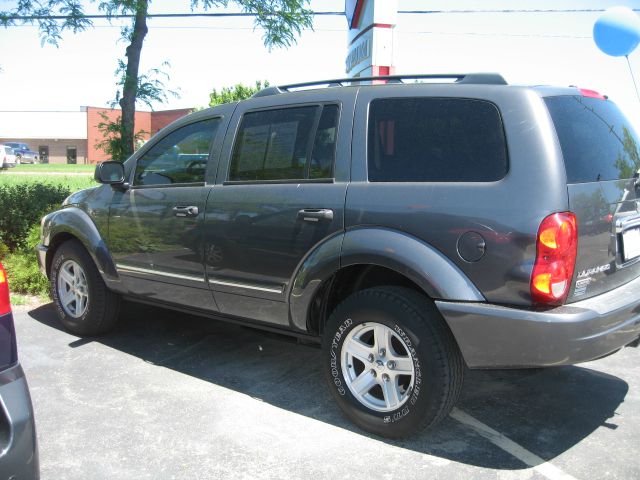 2004 Dodge Durango Super