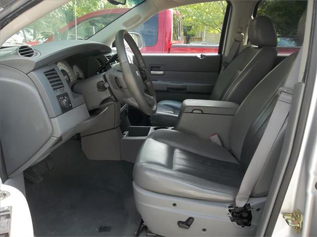 2004 Dodge Durango Unknown