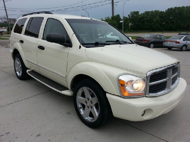 2004 Dodge Durango Super