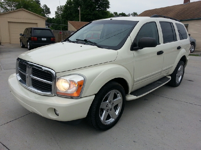 2004 Dodge Durango Super