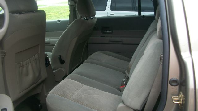 2004 Dodge Durango Wagon SE