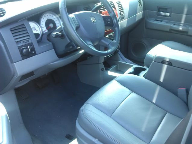 2004 Dodge Durango Wagon SE
