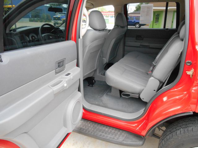 2004 Dodge Durango Super