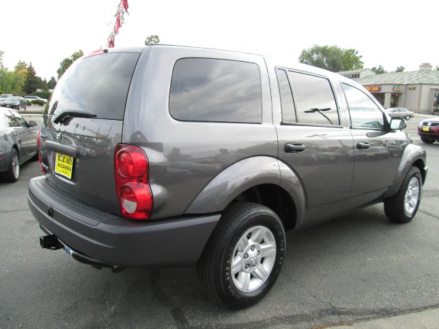 2004 Dodge Durango Daytona Edition