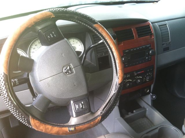 2004 Dodge Durango Super