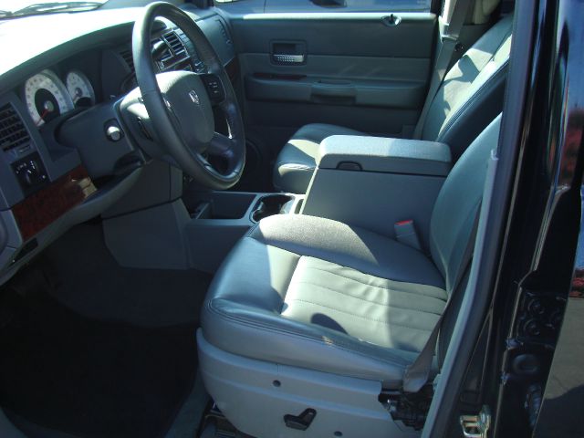 2004 Dodge Durango Super