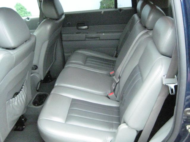 2004 Dodge Durango Unknown